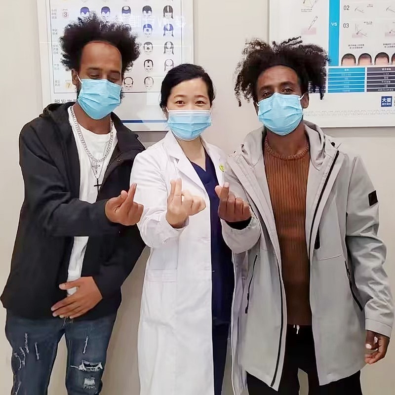 患者照片2
